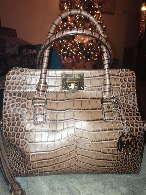 luxury handbags wholesale|designer handbags wholesale outlet.